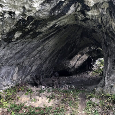 Jaskinia Ciemna