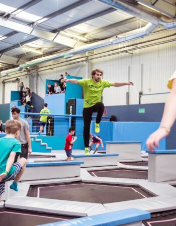 Saltos park trampolin Srebrzyńska