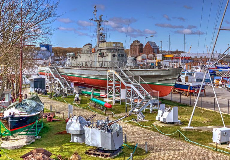 Kołobrzeski Skansen Morski