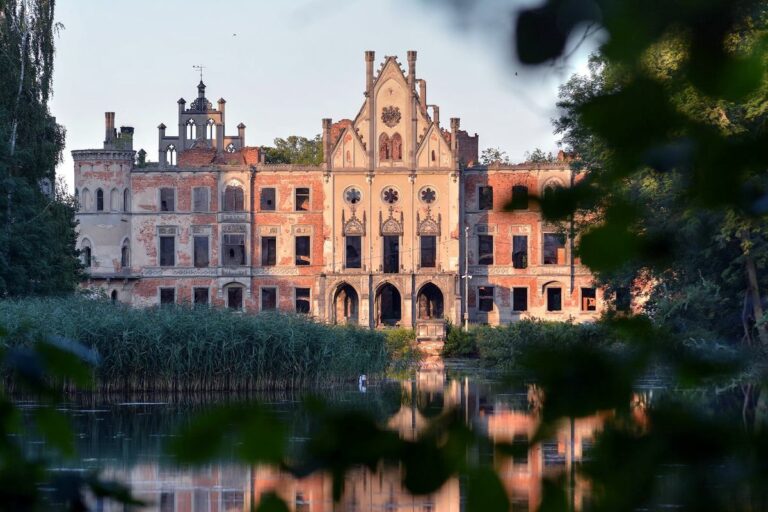 Ruiny pałacu Schaffgotschów