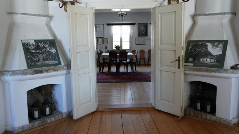 Dwór w Łopusznej – Muzeum Tatrzańskie