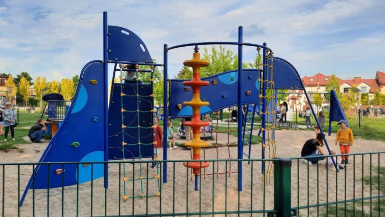 Park zabaw Marki