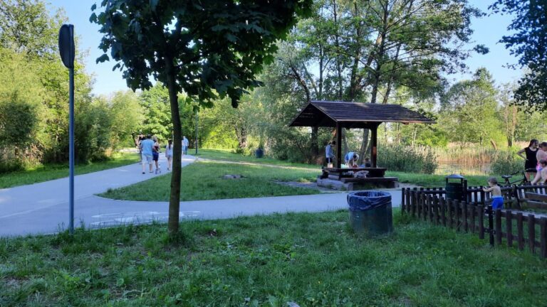 Park i kąpielisko Glinianki