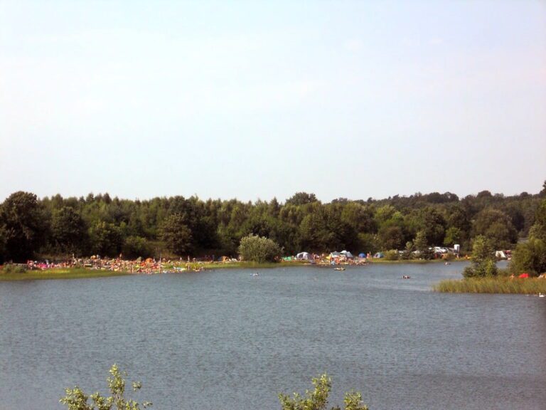 Plaża – Jezioro Dobrskie