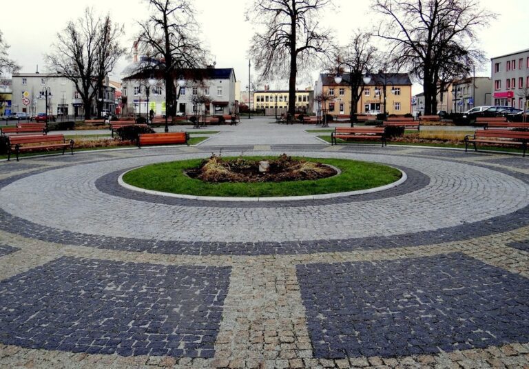 Zabytkowy Rynek w Kruszwicy