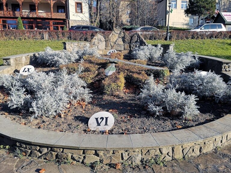 Zegar kwiatowy w Szczawnicy