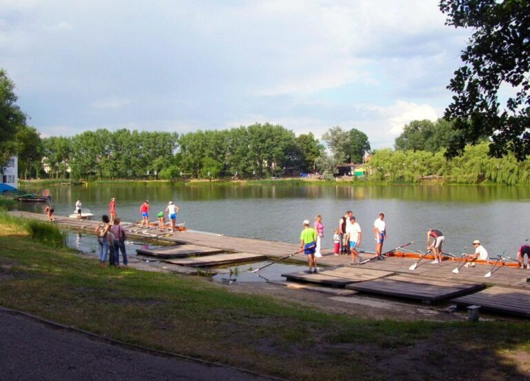 Plaża w Kruszwicy Dzika Plaża - Jezioro Gopło