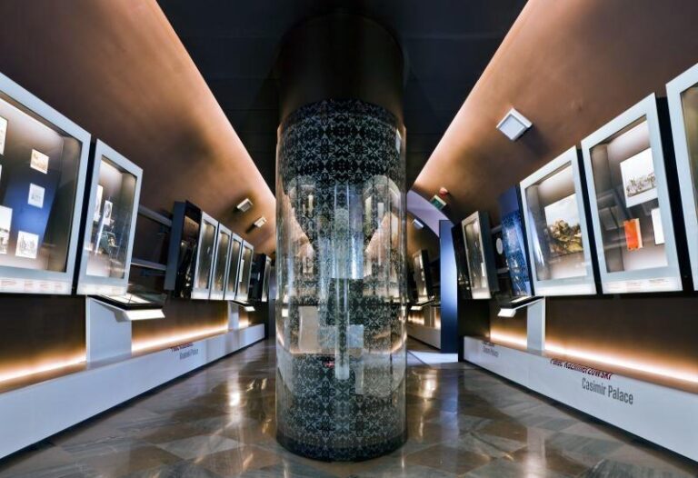 Pałac Ostrogskich – Muzeum Chopina