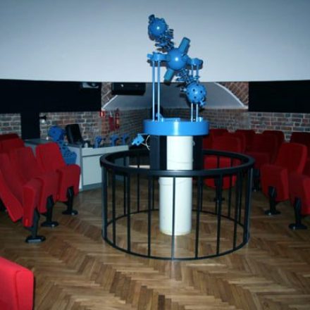 Planetarium i Obserwatorium we Fromborku