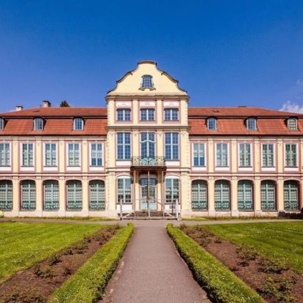 Pałac Opatów Oliwskich – Oddział Sztuki Nowoczesnej