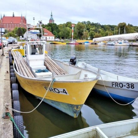 Port morski we Fromborku