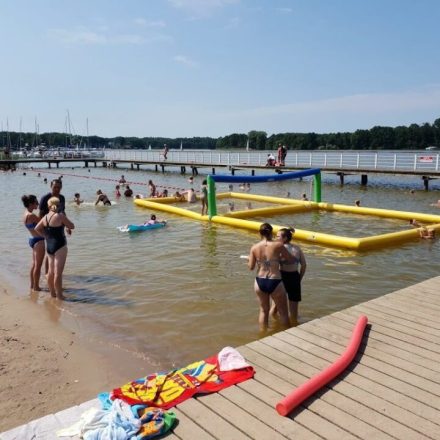 Plaża Miejska 'Dzika' - Jezioro Jeziorak