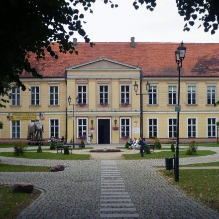 Pałac nad Młynówką w Trzebiatowie