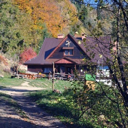 Bacówka PTTK pod Bereśnikiem